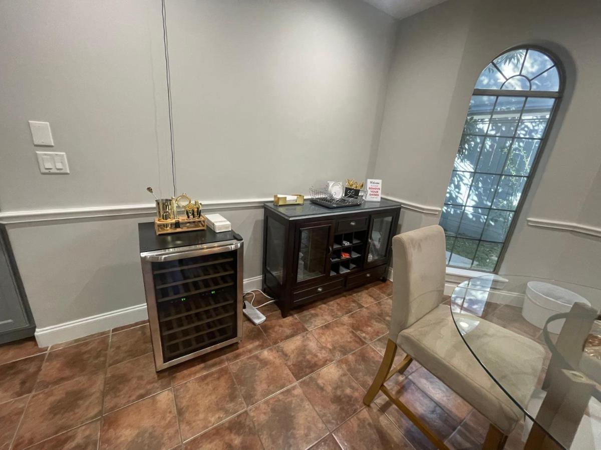 Вилла Luxuria Mini-Mansion Near Houston Downtown Экстерьер фото