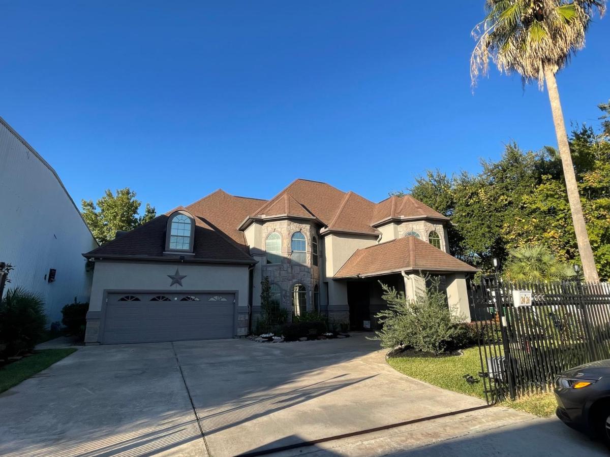 Вилла Luxuria Mini-Mansion Near Houston Downtown Экстерьер фото