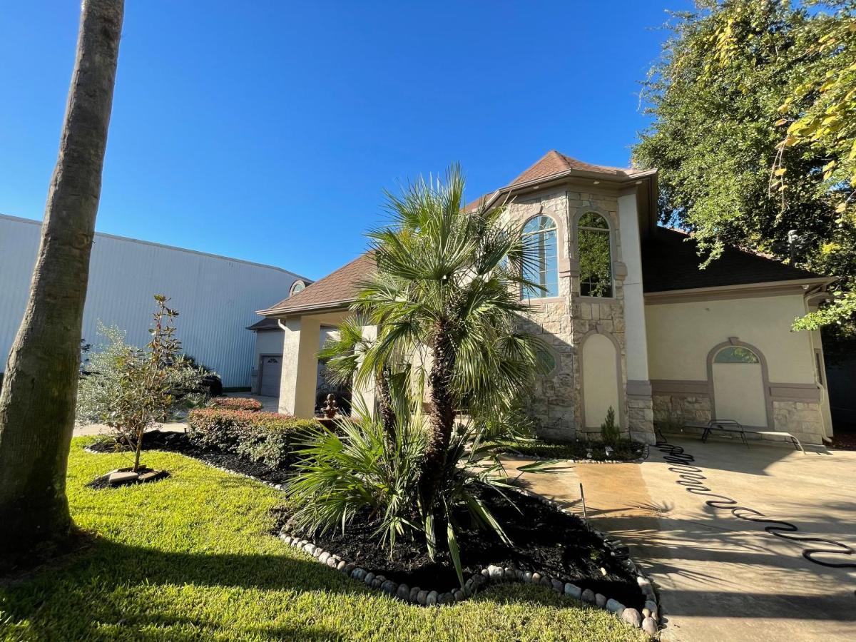 Вилла Luxuria Mini-Mansion Near Houston Downtown Экстерьер фото