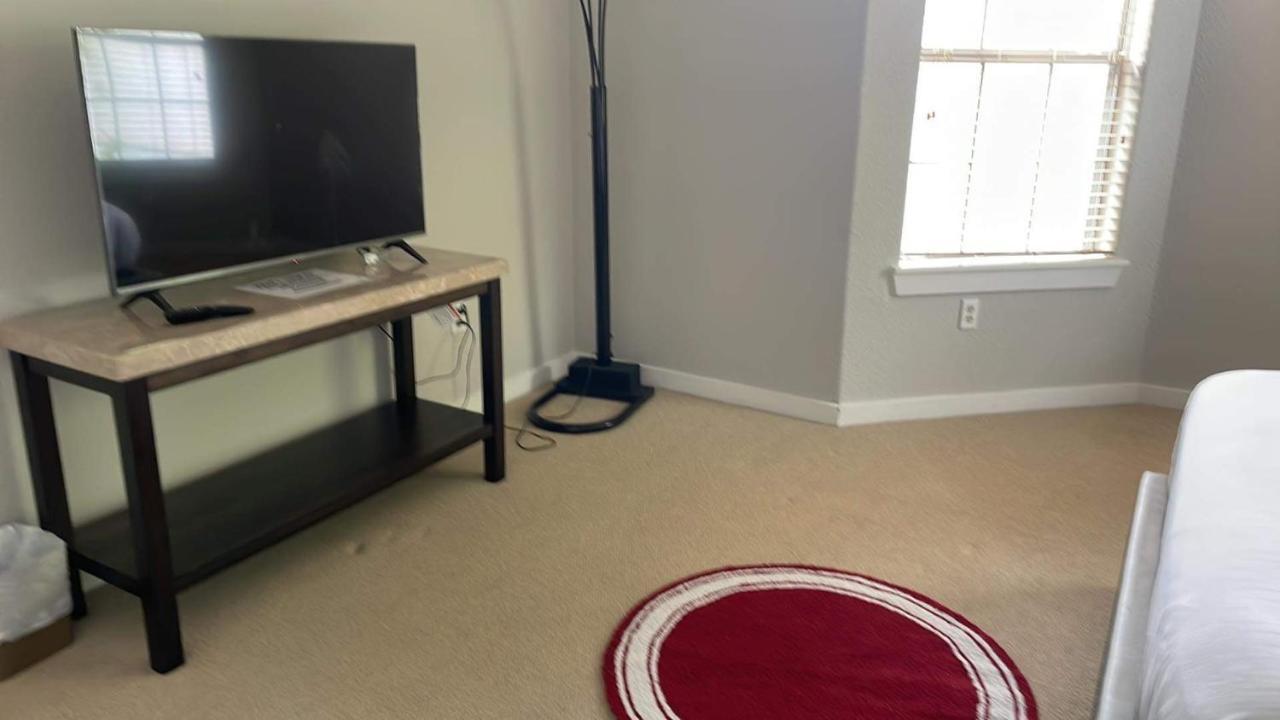 Вилла Luxuria Mini-Mansion Near Houston Downtown Экстерьер фото