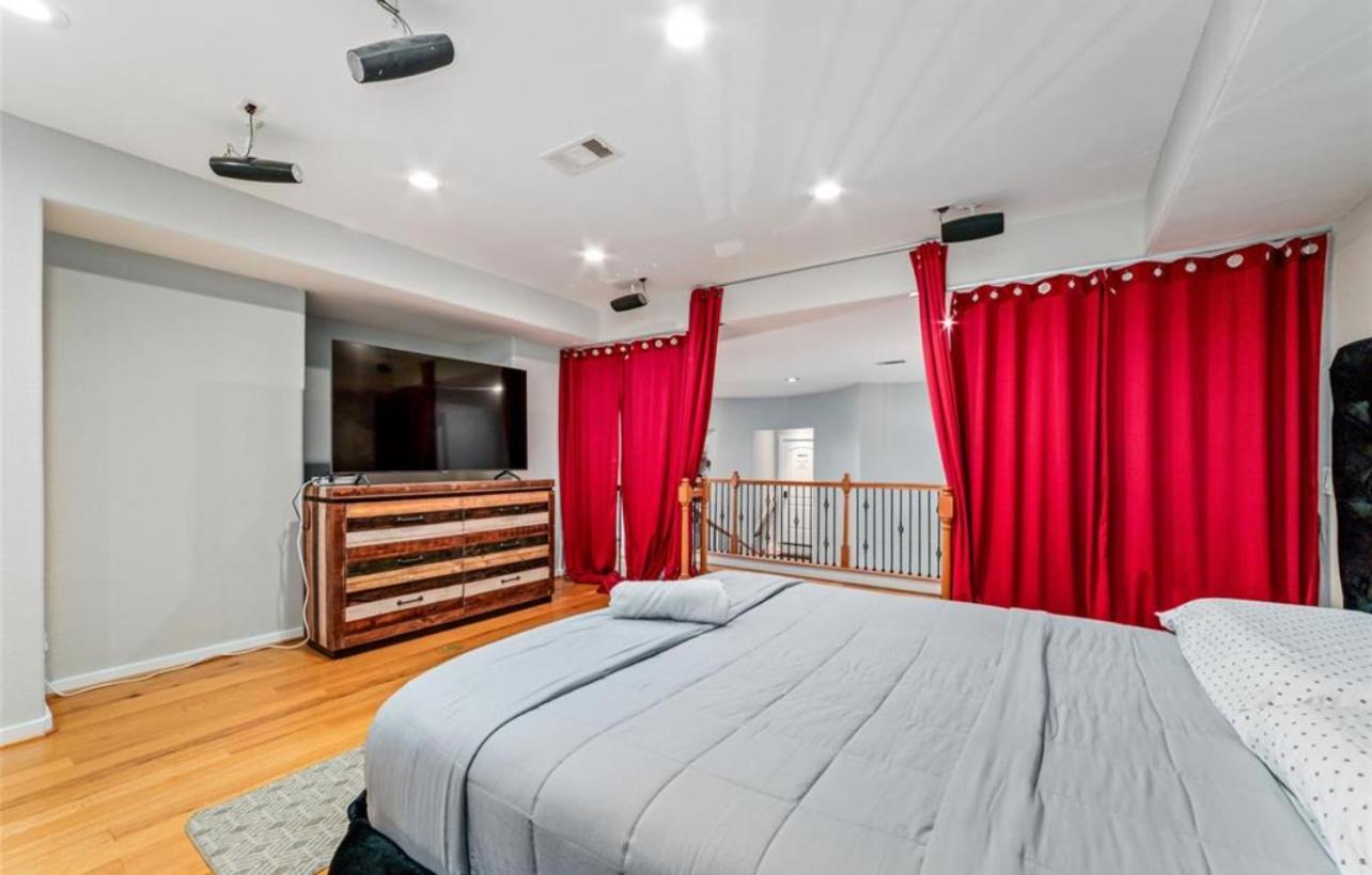 Вилла Luxuria Mini-Mansion Near Houston Downtown Экстерьер фото